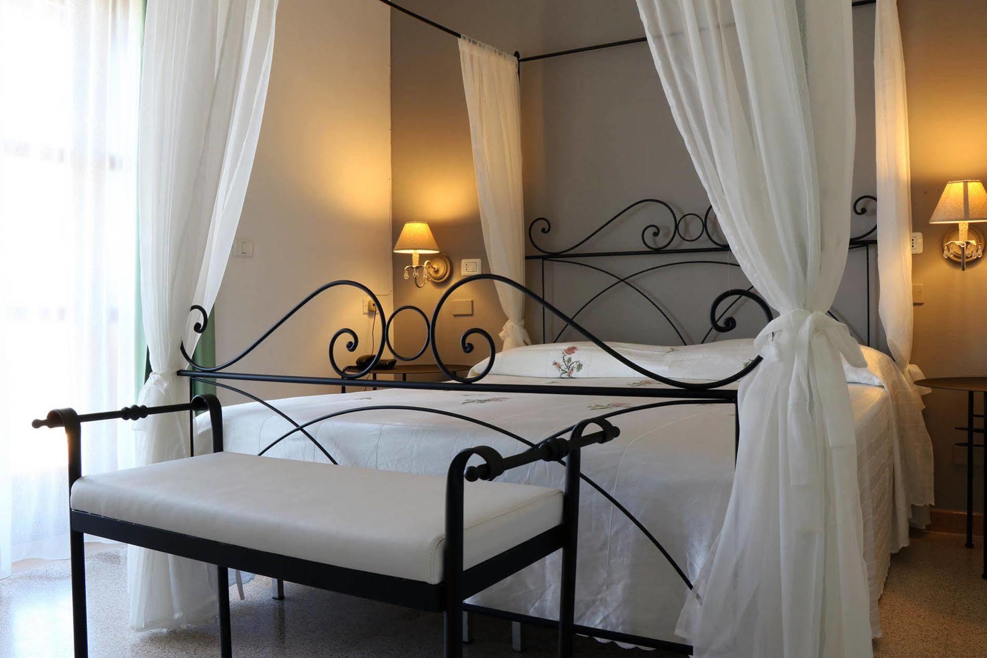 La Locanda Della Castellana Adults Only Peschici Dış mekan fotoğraf
